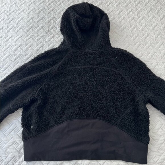 Lululemon Athletica Lulu XL/XXL Black Sherpa Teddy Bear Cropped Hoodie - Picture 8 of 13